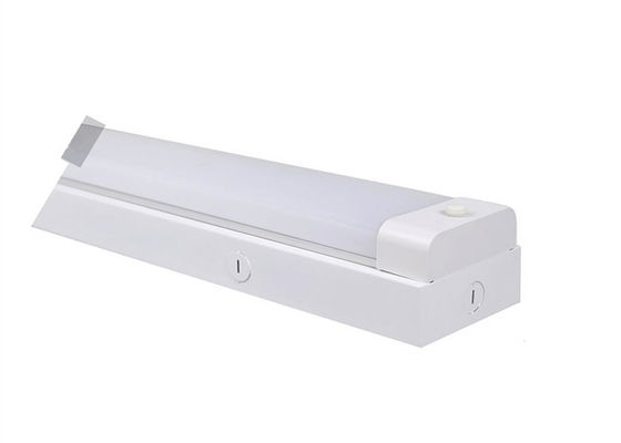 100 - 140LM/EW Linear Strip Light Easy Install For Warehouse Ceiling 5700K 6000K